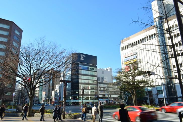 昼の天神橘口交差点