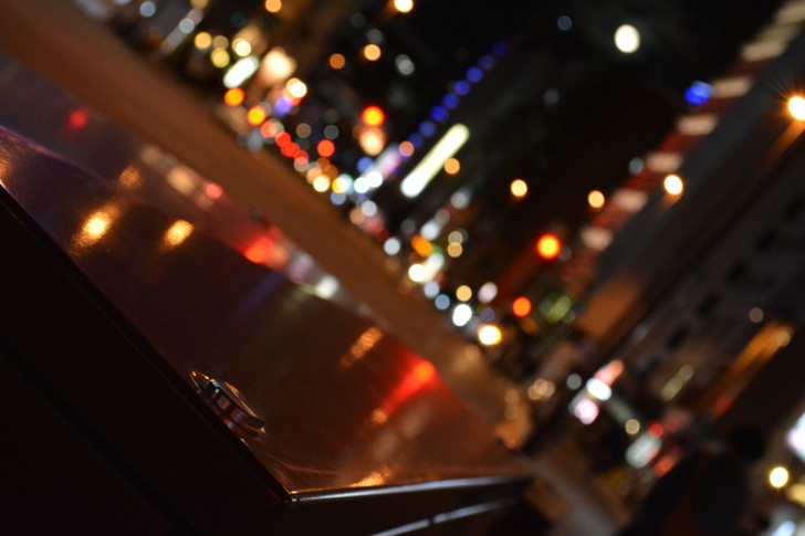 【福岡散歩日誌5】夜の薬院駅付近を散歩【12月】:夜の道路