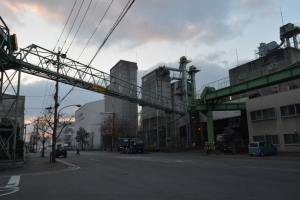 【那の津1～4丁目】海や船のエンジンの匂いが感じられる「那の津・博多湾」を散歩