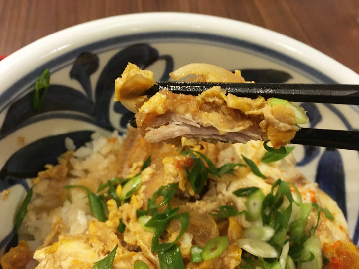【薬院ランチ】「萬田うどん」細麺五島うどん！：ヒレ肉が使われている