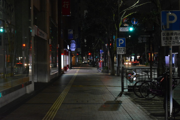 天神西の方を向いて撮影