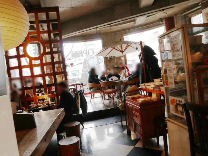 【赤坂】毎週通える本格スリランカカリー「ヌワラエリヤ」グルメレポート：店内の雰囲気