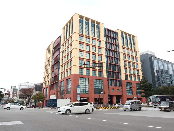 呉服町交差点で撮影