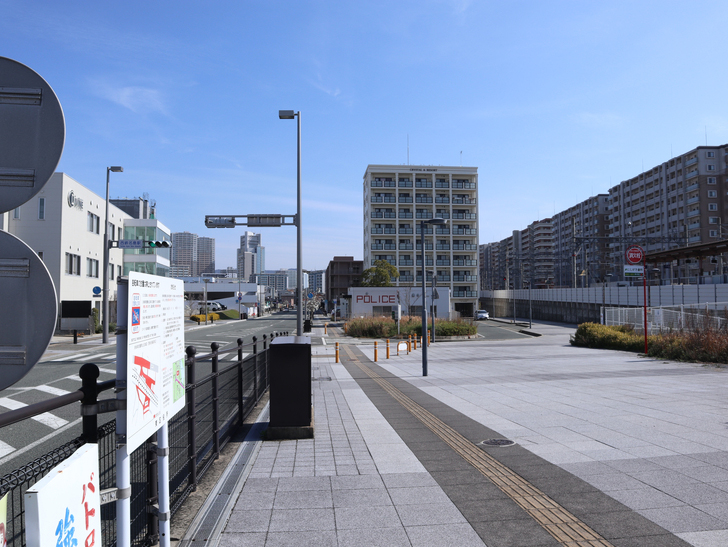 【福岡市東区】晴れた青空が似合う「名島駅」の周辺写真：「名島駅」周辺2