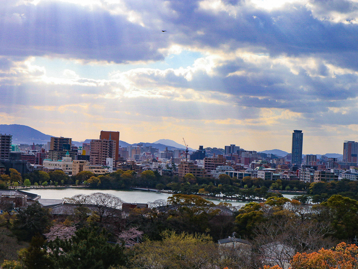 天守台からの景色3（大濠公園側を向いている）