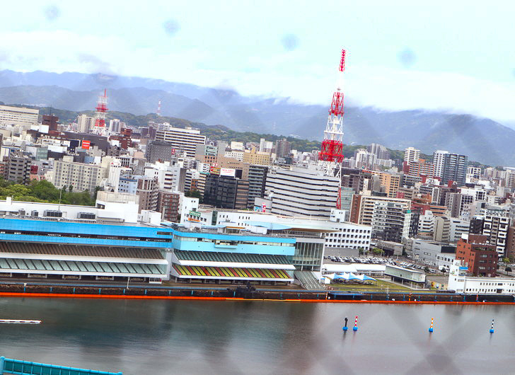 【ベイサイドプレイス博多（昼）】を思う存分満喫！： 博多ポートタワー：展望台からの景色①