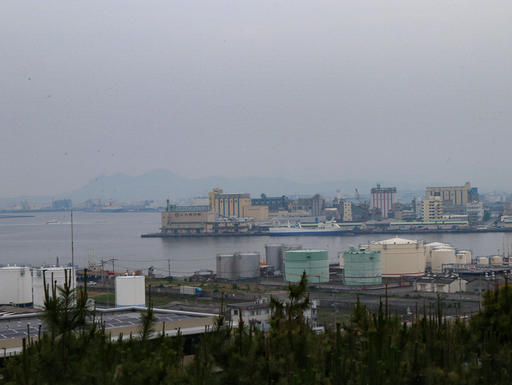 【西公園／光雲神社】まるで“千と千尋”。異空間を散歩： 展望スペースからの景色①