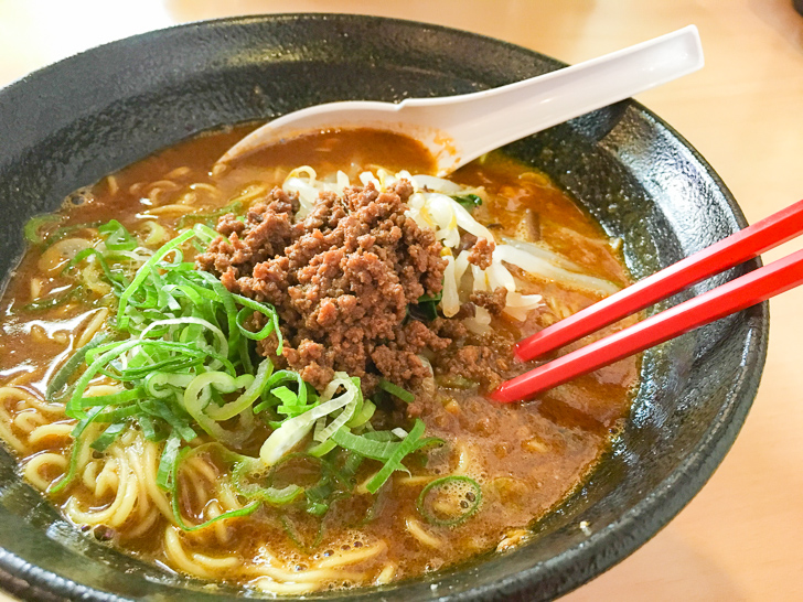 担々麺（690円）