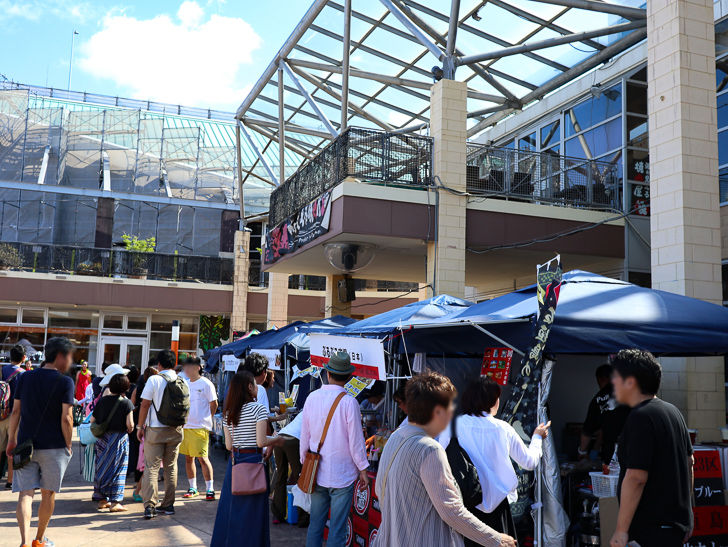 会場風景（人は凄く多かった）