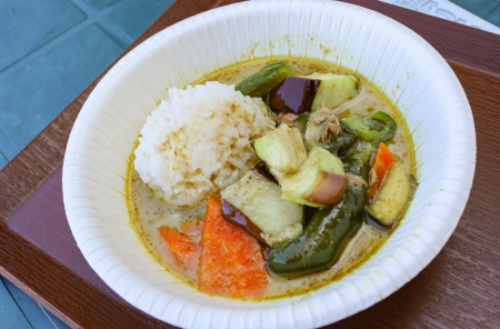 個性派カレーが盛りだくさん！「第7回 アジアンカレーピクニック」体験レポート