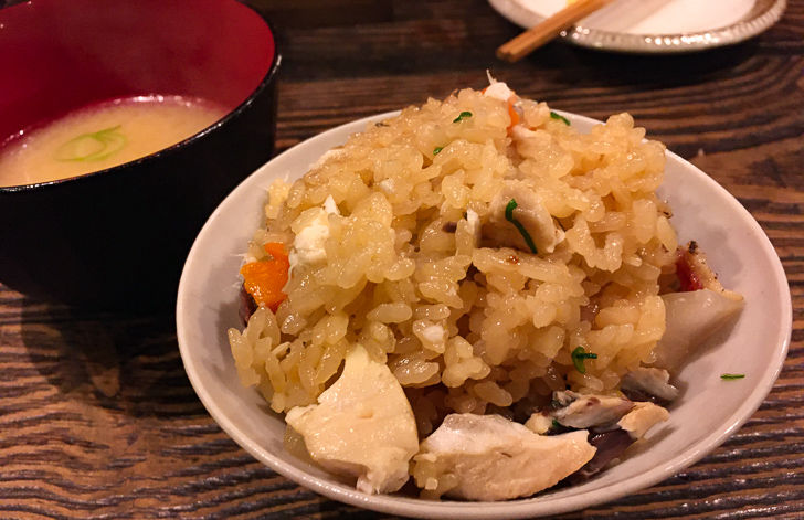 焚き込み土鍋飯