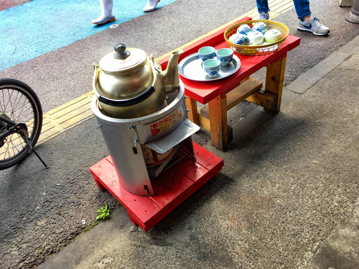 「ストーブ」「やかん」「湯呑」