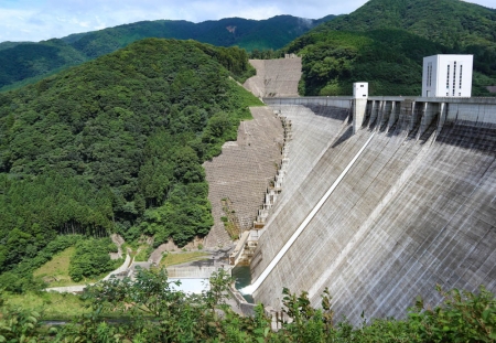 「五ケ山ダム（ごかやま）」那珂川の観光名所を散歩