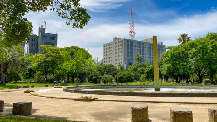 須崎公園は「天神のオアシス」と呼ばれている