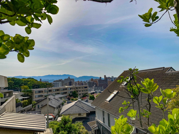 南側の眺望を拝める