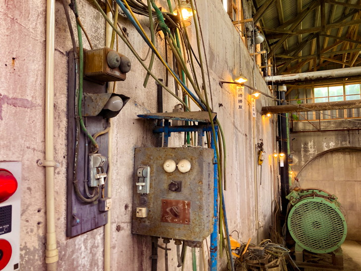 【大牟田】「三川坑跡（みかわこうあと）」を散策（前半）【命賭けの石炭採掘】 色々な計器類