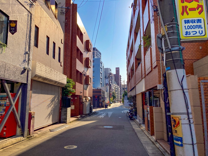 【中央区港1 ・2丁目】少しレトロな港町を散歩 住宅街
