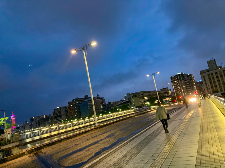 【博多区須崎町】夕方の「須崎橋」が溜め息出る程心地良かった 夕方雨上がりの須崎橋