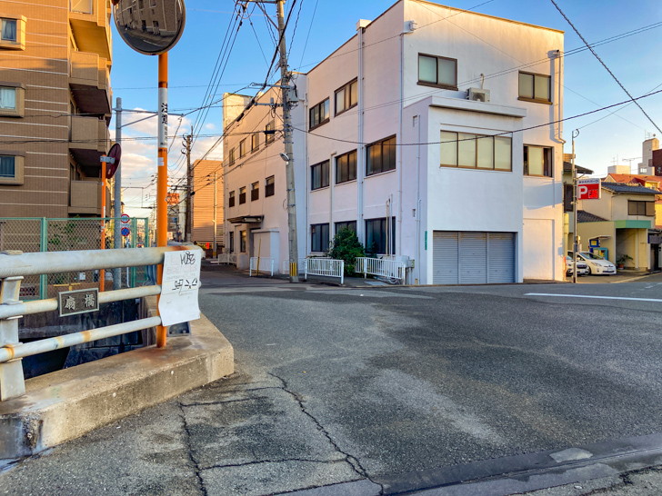 「大楠1丁目」を通る水路に沿って散歩。【扇橋・宮田橋】 扇橋