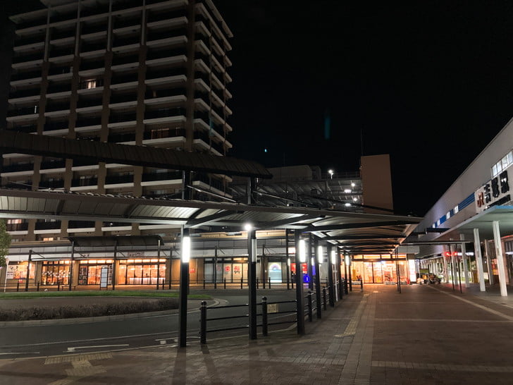 【博多区】「吉塚駅」を深夜に散歩 駅構内には「松屋」「吉塚SET歯科」等がある