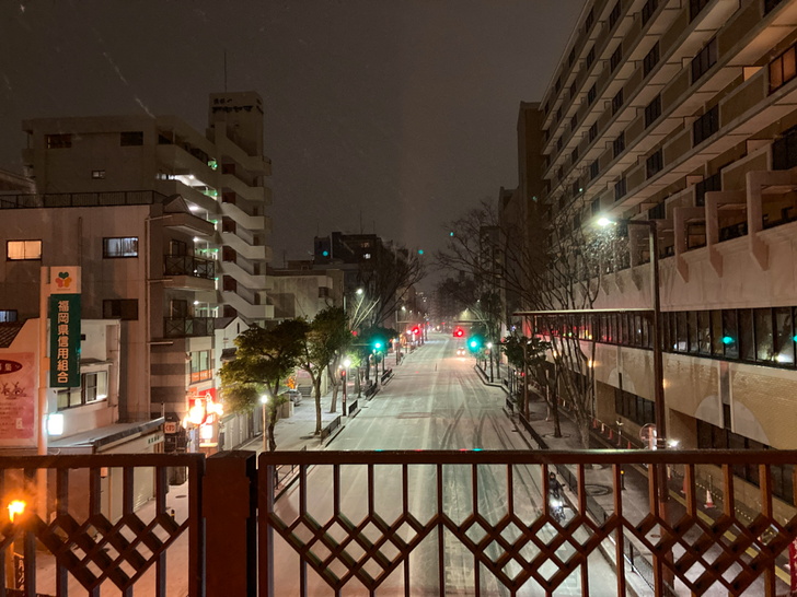 【南区】「高宮駅西口」を大寒波の中散歩【積雪】 薬院側の景色