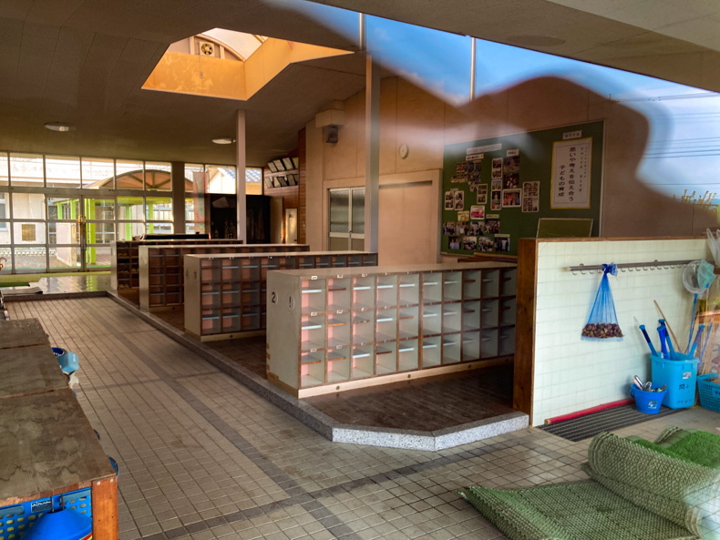 【みやま市高田町】2023年に閉校した開小学校【思い出の場所】 靴箱