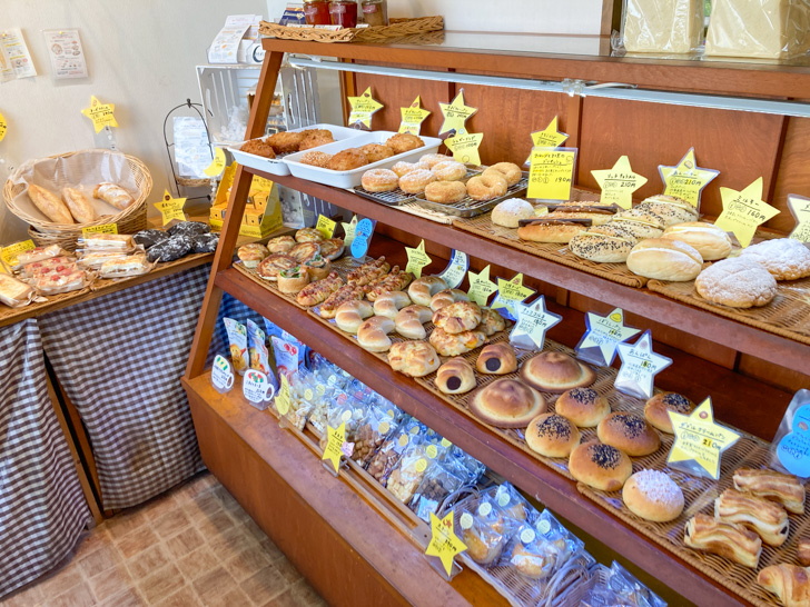 【雑餉隈】「つきほし製パン所」可愛い小さめベーカリー 菓子パン類が特に豊富だった印象